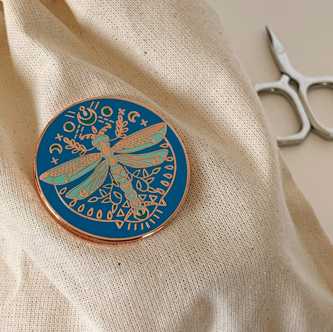 Dragonfly Needle Minder - Rikrack