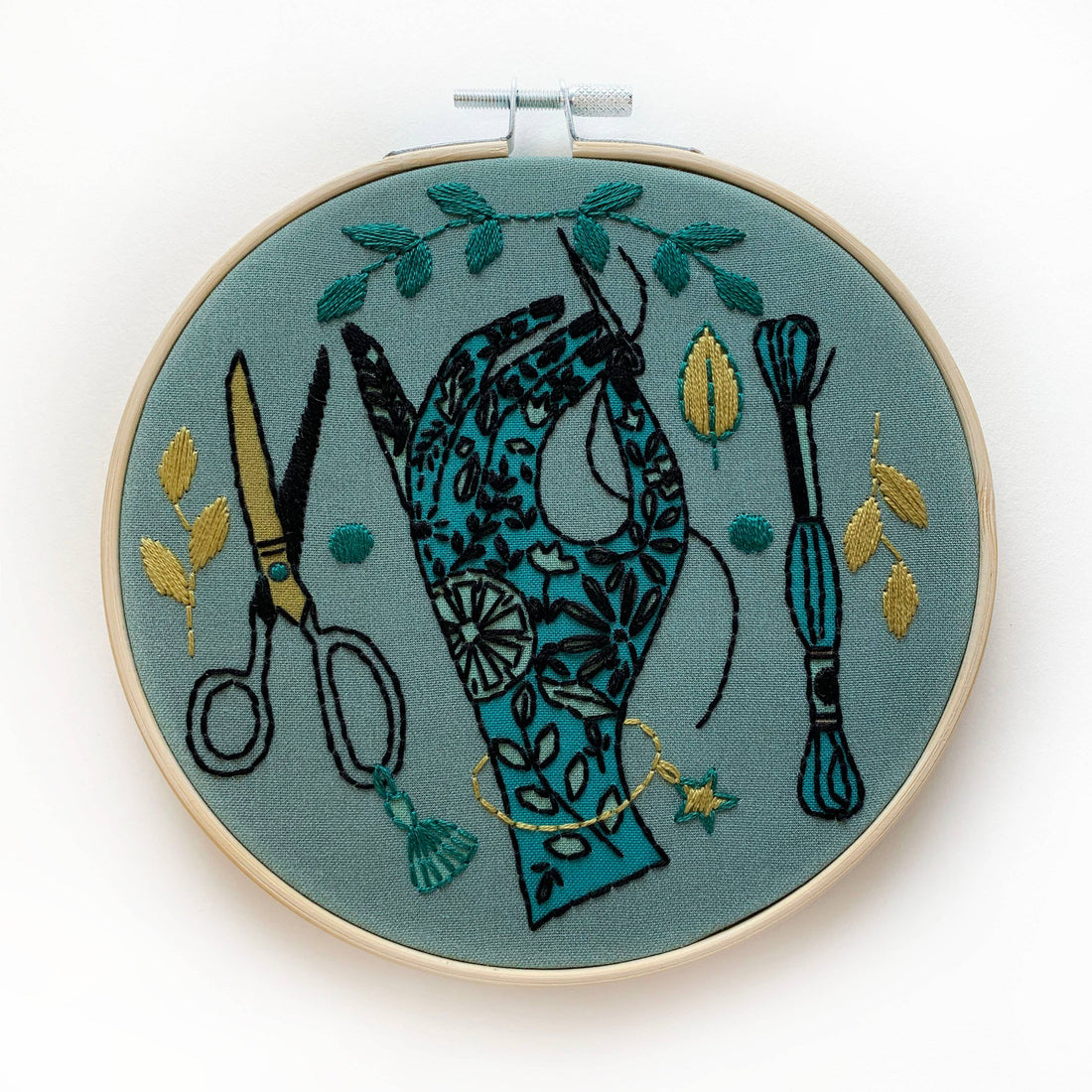 Maker Embroidery Kit - Rikrack