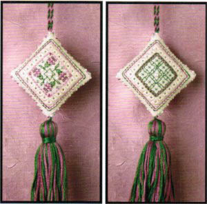 Berries & Shortcake Fob - The Sweetheart Tree - Cross Stitch Pattern