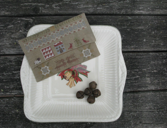 Little Winter Bag - Thistles - Cross Stitch Pattern