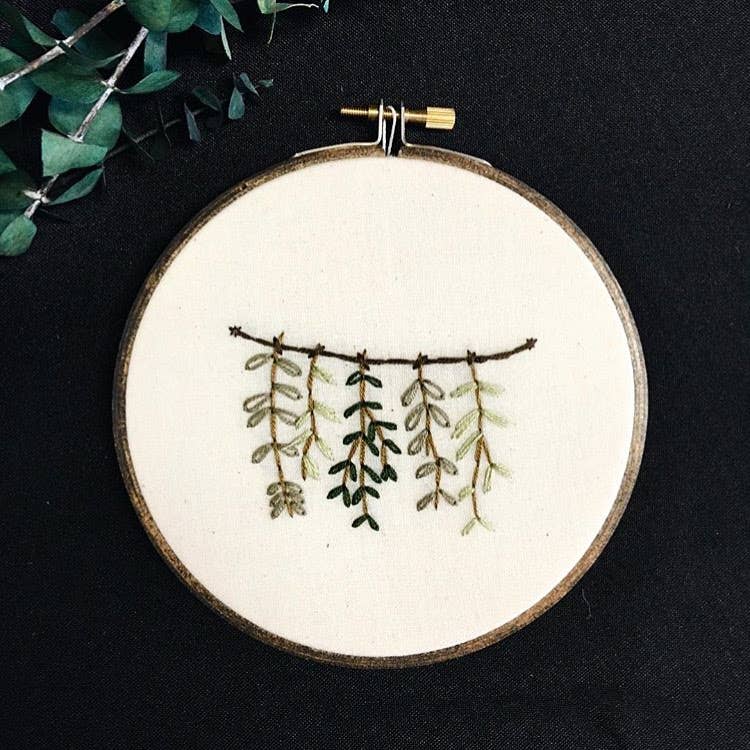 hanging plants embroidery Hanging Greenery - Thistle & Thread Design