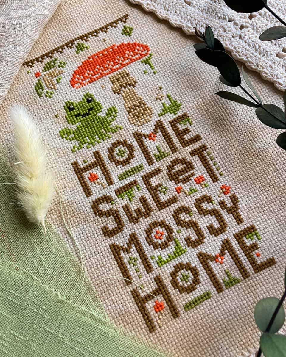 Sweet Mossy Home - Quaternion Creations - Cross Stitch Pattern