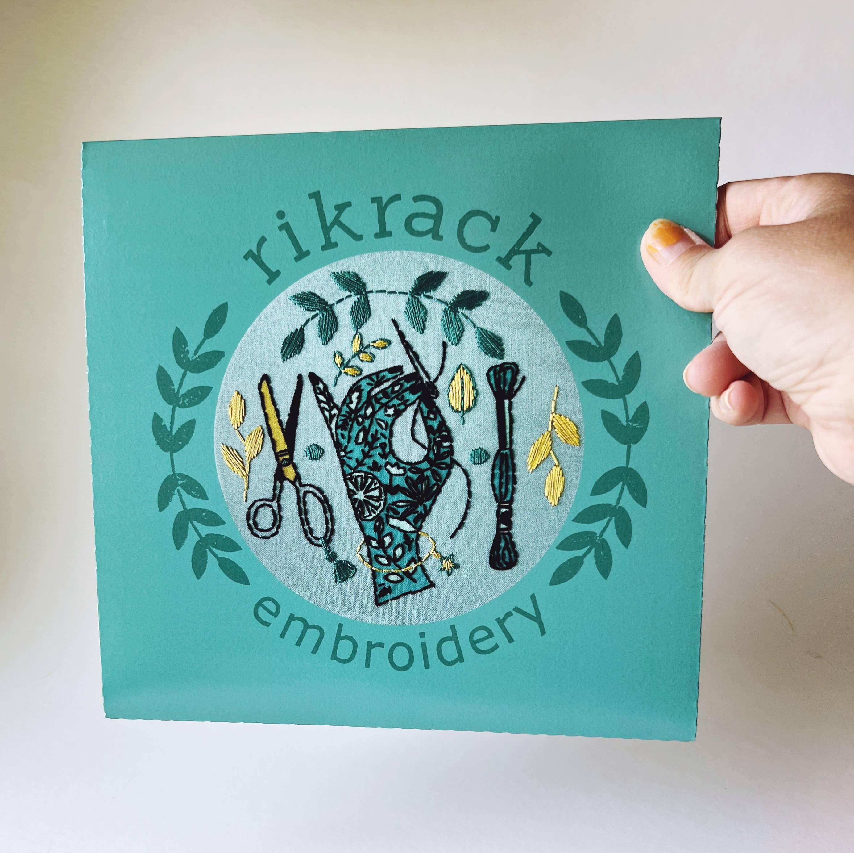 Maker Embroidery Kit - Rikrack