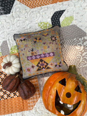 Betsy's Halloween Basket - Pansy Patch Quilts & Stitchery - Cross Stitch Pattern [Needlework Marketplace 2023 Exclusive]