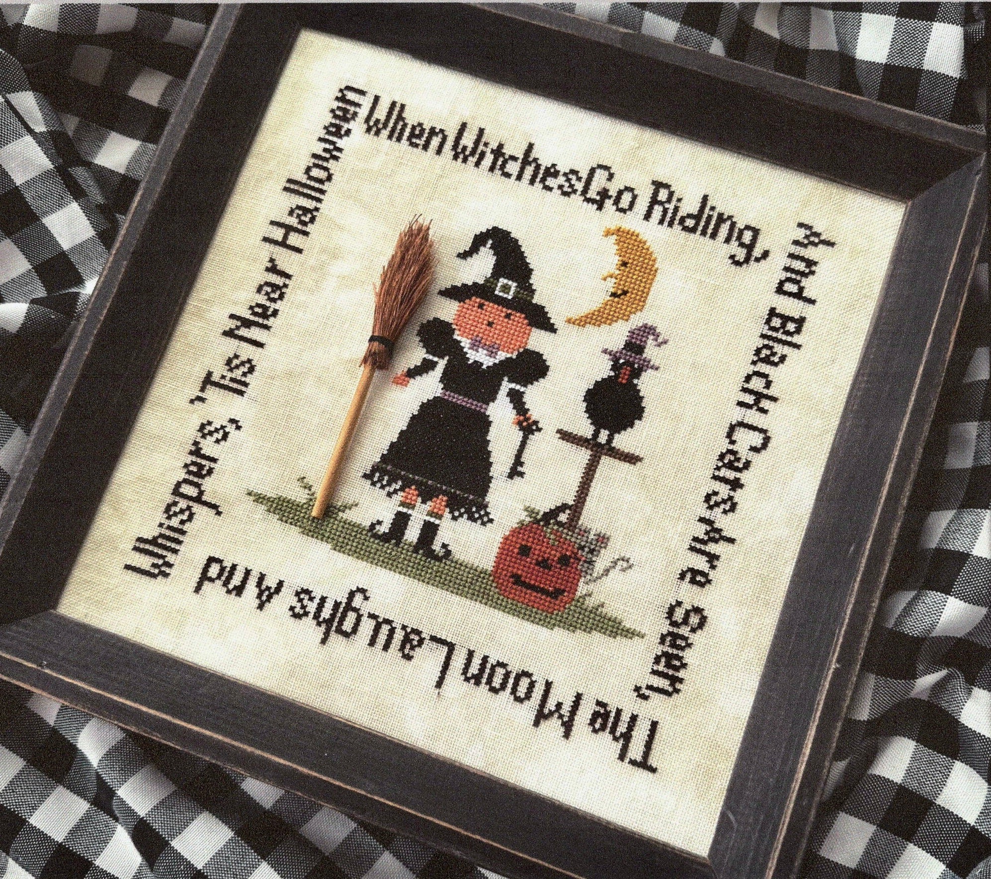When the Moon Whispers - Finally A Farmgirl Designs - Cross Stitch Pattern