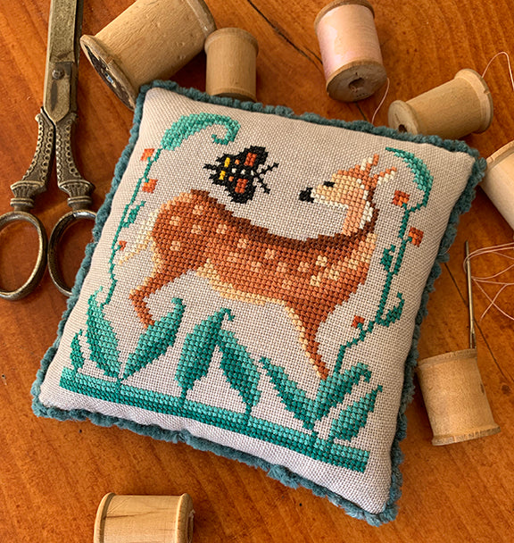 Fawn & Friend - Carriage House Samplings - Cross Stitch Pattern