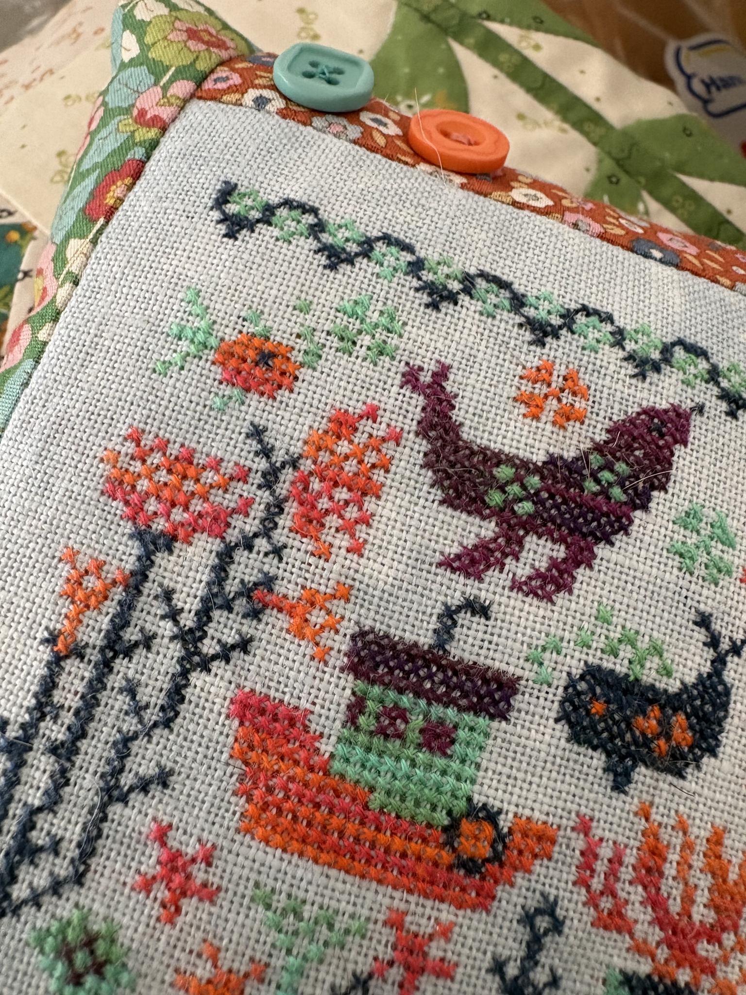 Houseboat Hangout (Beneath the Waves) - Pansy Patch Quilts & Stitching - Cross Stitch Pattern [Nashville 2026]