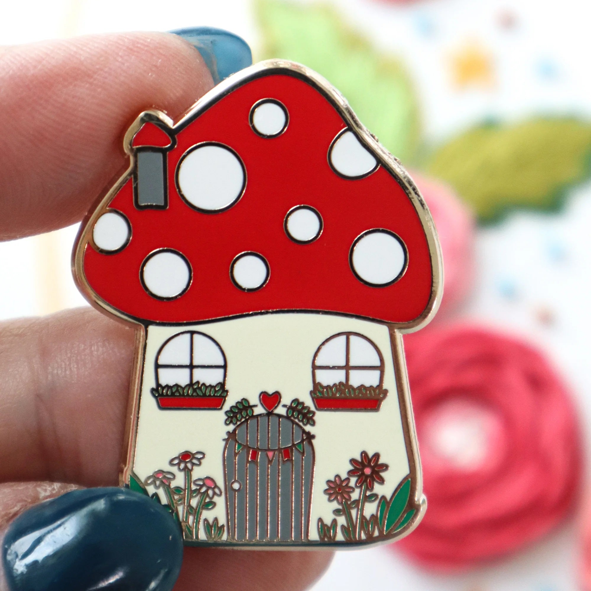 Woodland Mushroom House Needle Minder - Flamingo Toes
