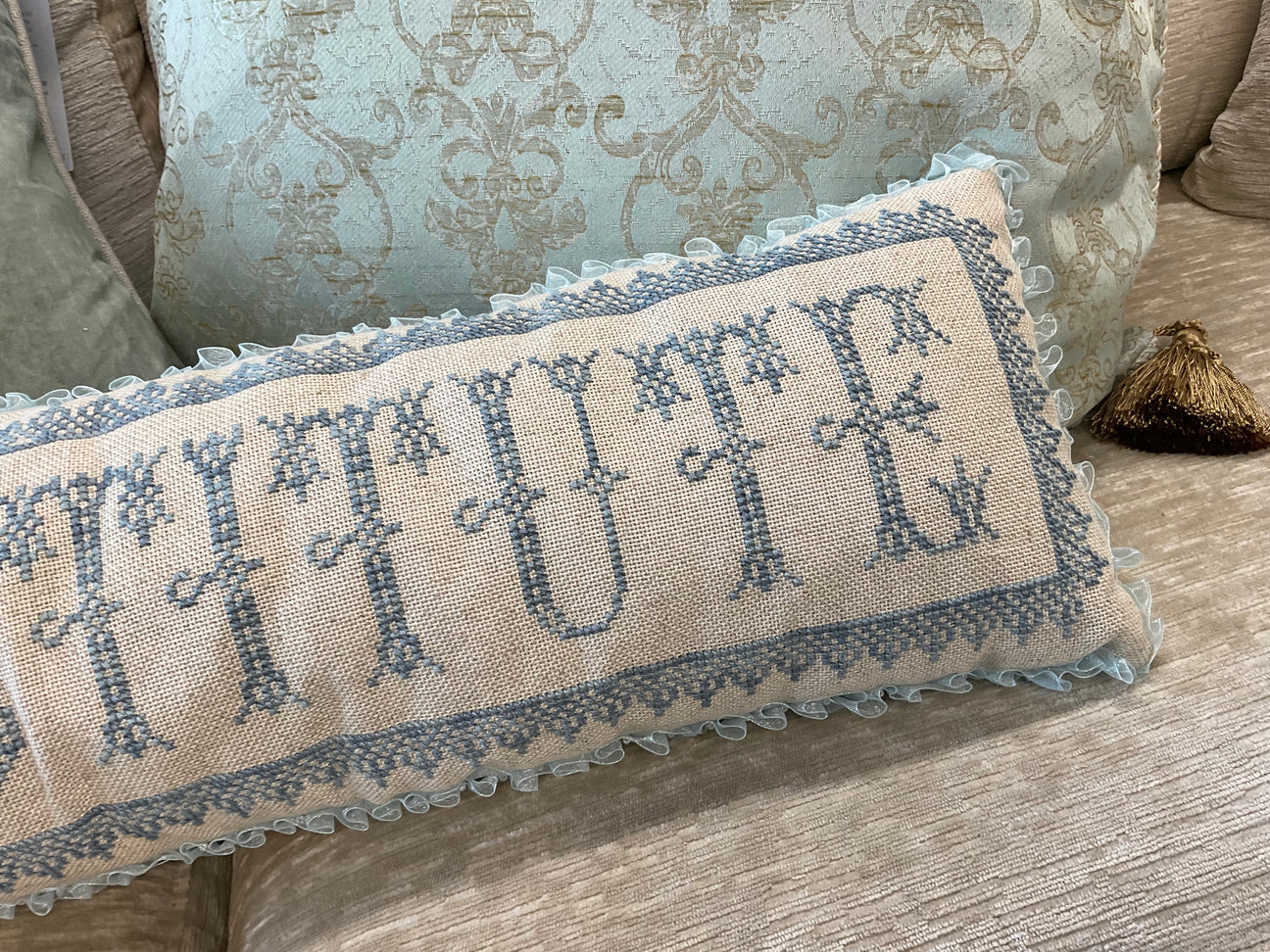 Crossstitute - Dirty Annie's - Cross Stitch Pattern [Nashville 2026]