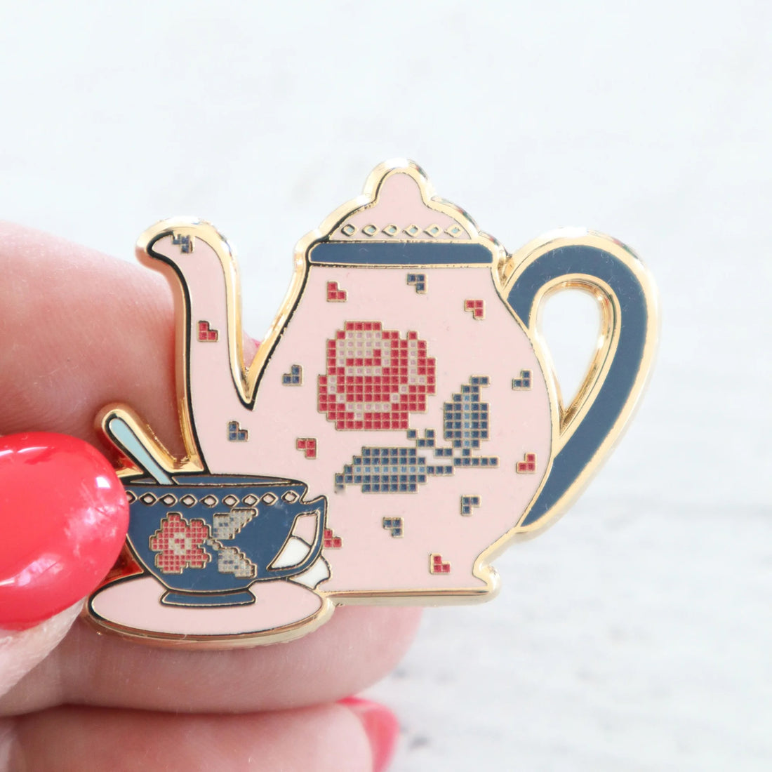 Roses Tea Set Needle Minder - Flamingo Toes