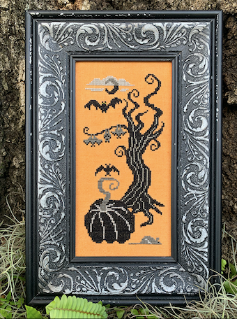 Twisted Pumpkin - Carriage House Samplings - Cross Stitch Pattern [Needlework Marketplace 2023 Exclusive]