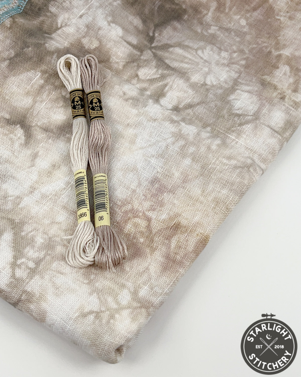 "Cold Foam" Hand Dyed Cross Stitch Fabric - BeStitchMe