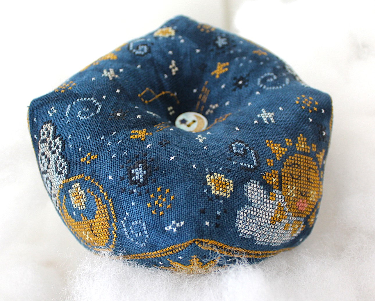 Starry Starry Night Biscornu - Cosford Rise Stitchery [Nashville 2025 Preorder