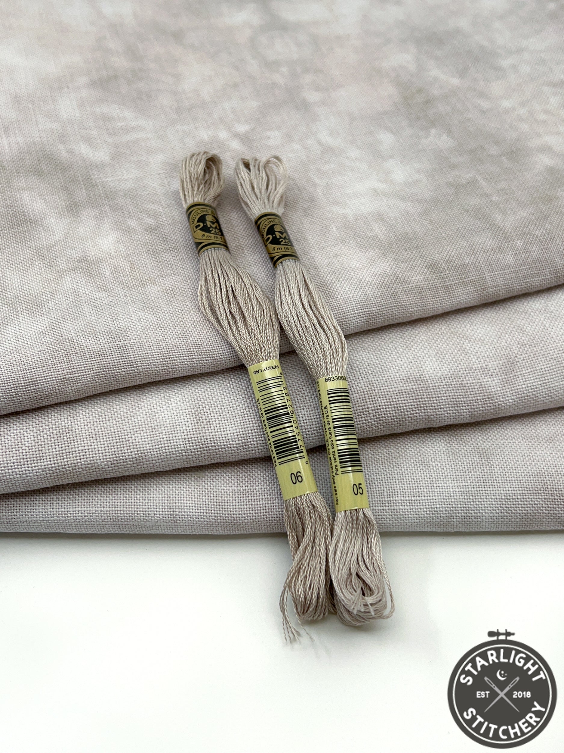 "Crypt Cloth" Linen - Lapin Loops - Hand Dyed Cross Stitch Fabric