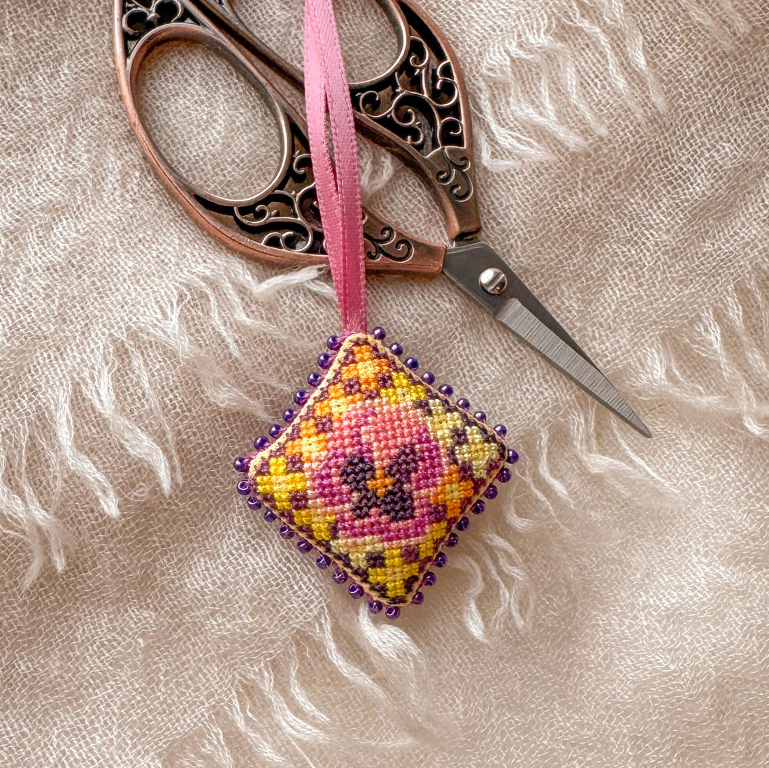 Pansy Picnic - JEDxStitch - Cross Stitch Pattern