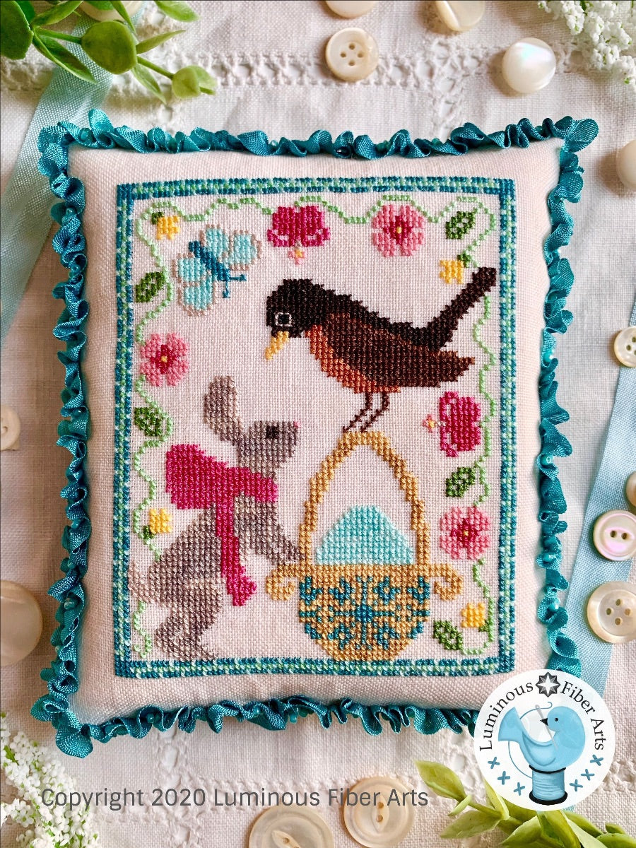 A Robin's Discovery - Luminous Fiber Arts - Cross Stitch Pattern