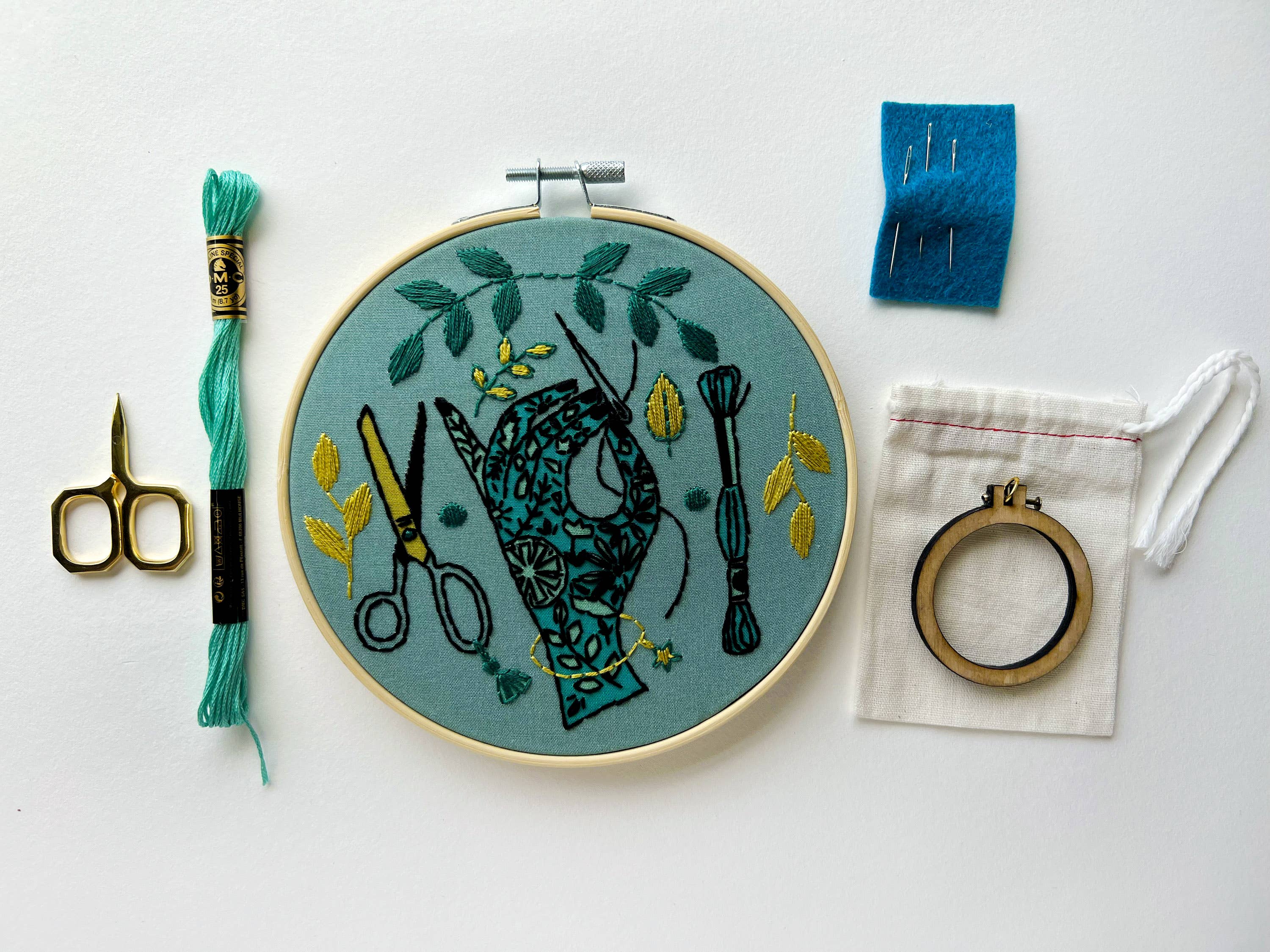 Maker Embroidery Kit - Rikrack