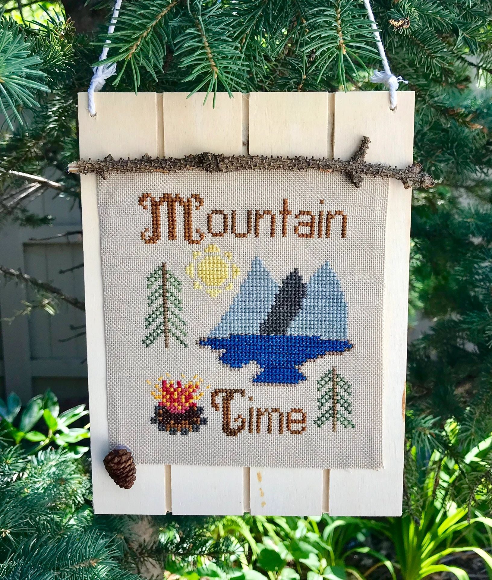 Mountain Time - Pickle Barrel Designs - Cross Stitch Pattern