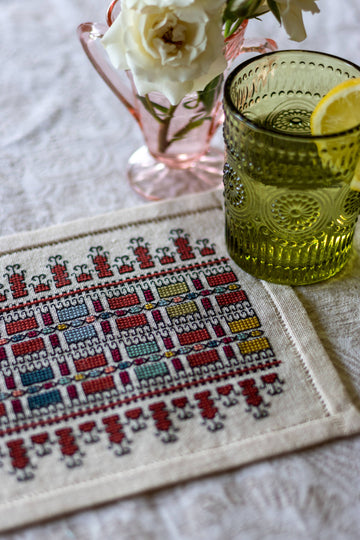 Iris' Paintbox BitKit - Avlea Folk Embroidery - Cross Stitch Kit