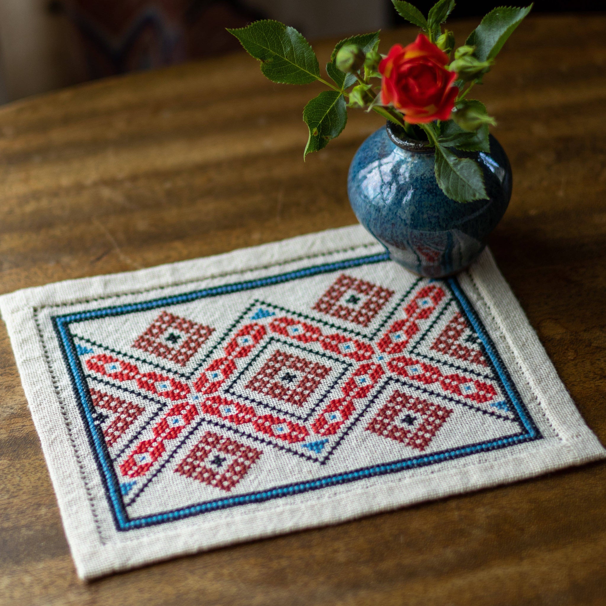 Balkan Diamond and Arrow BitKit - Avlea Folk Embroidery - Cross Stitch Kit