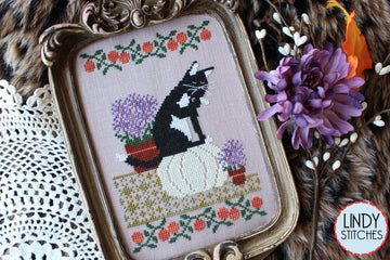 Bathing in the Asters (Cats in the Garden: Fall) - Lindy Stitches - Cross Stitch Pattern