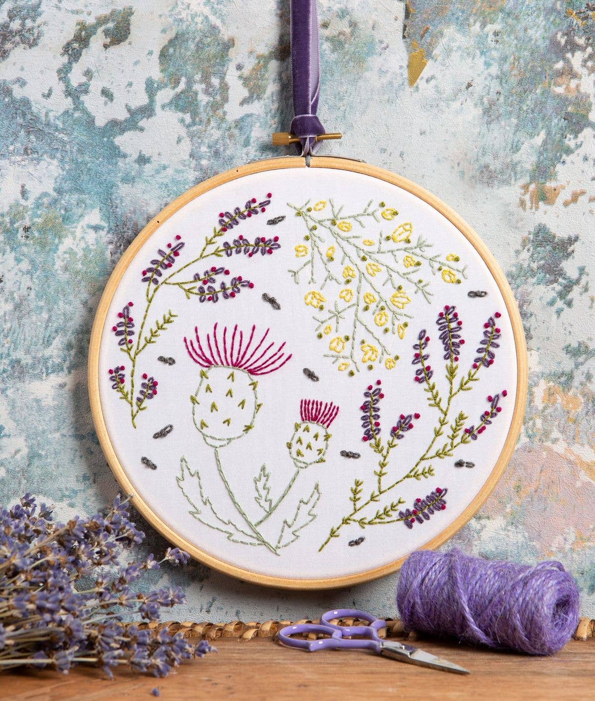 Highland Heathers Embroidery Kit - Hawthorn Handmade