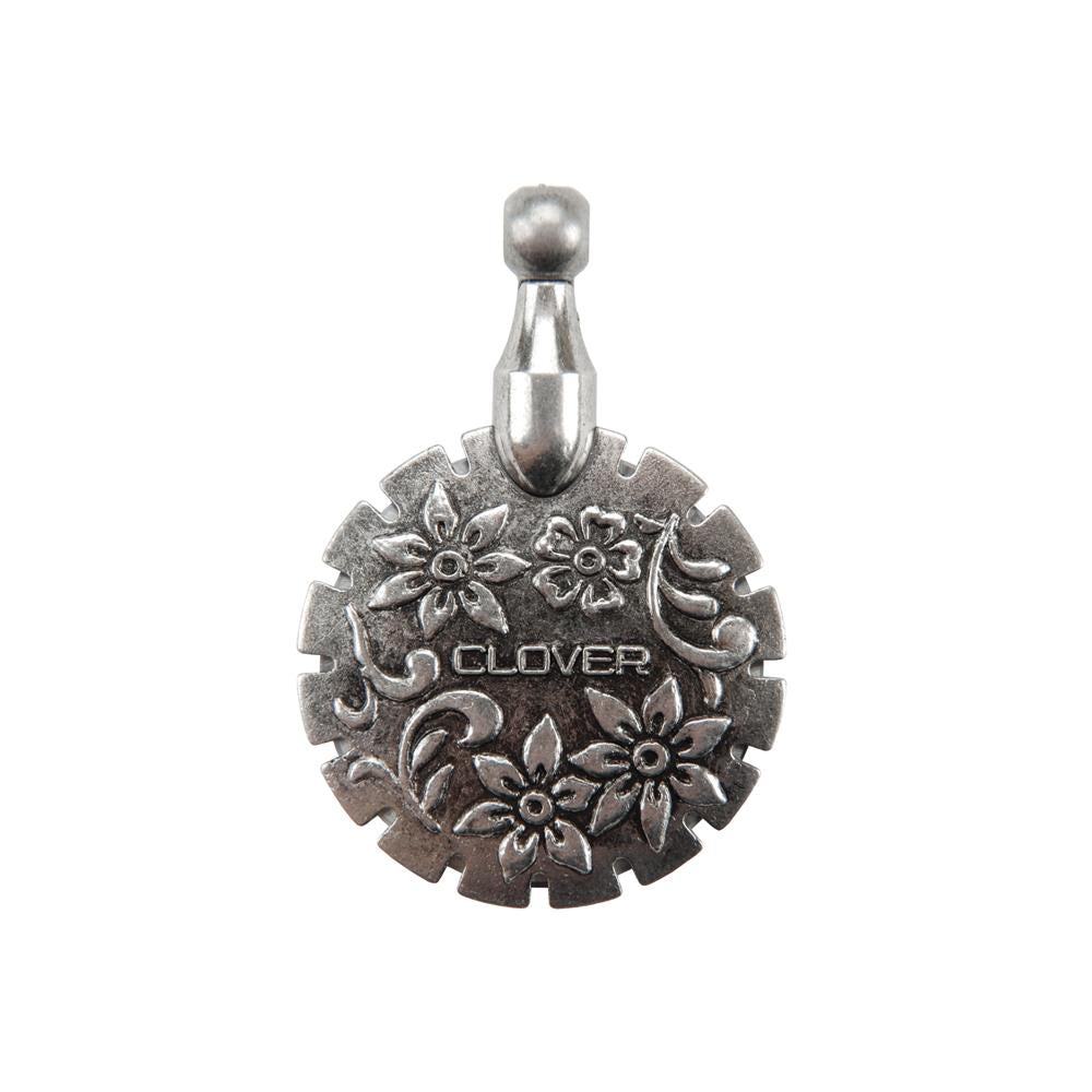 Clover Thread Cutter Pendant