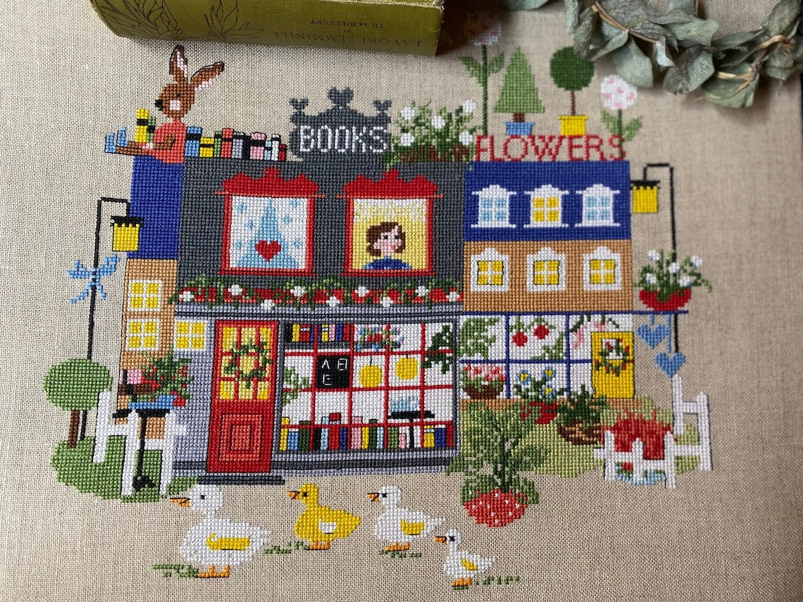 Books & Flowers - Lilli Violette - Cross Stitch Pattern