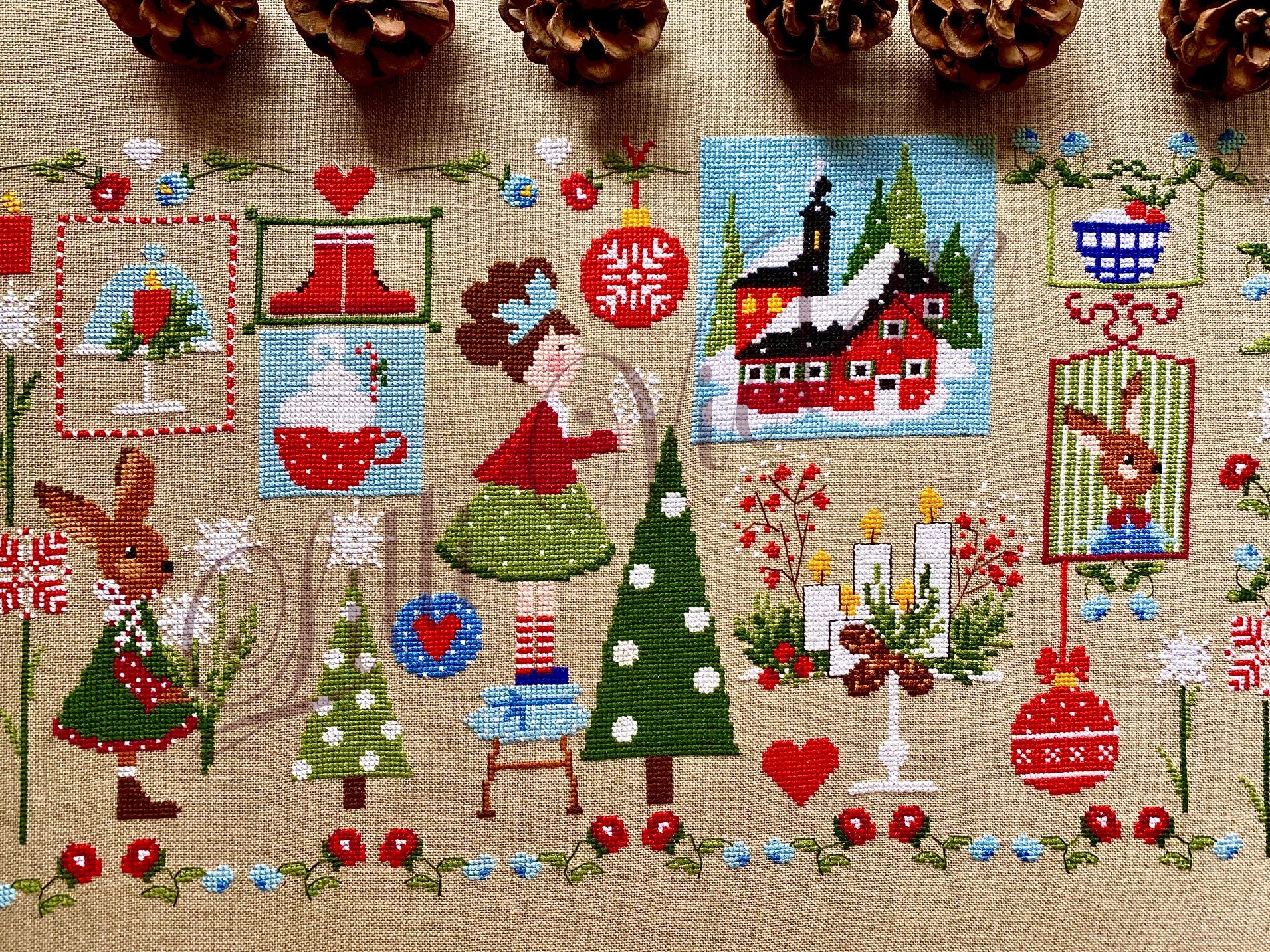 Natale è... (Christmas Is...) - Lilli Violette - Cross Stitch Pattern